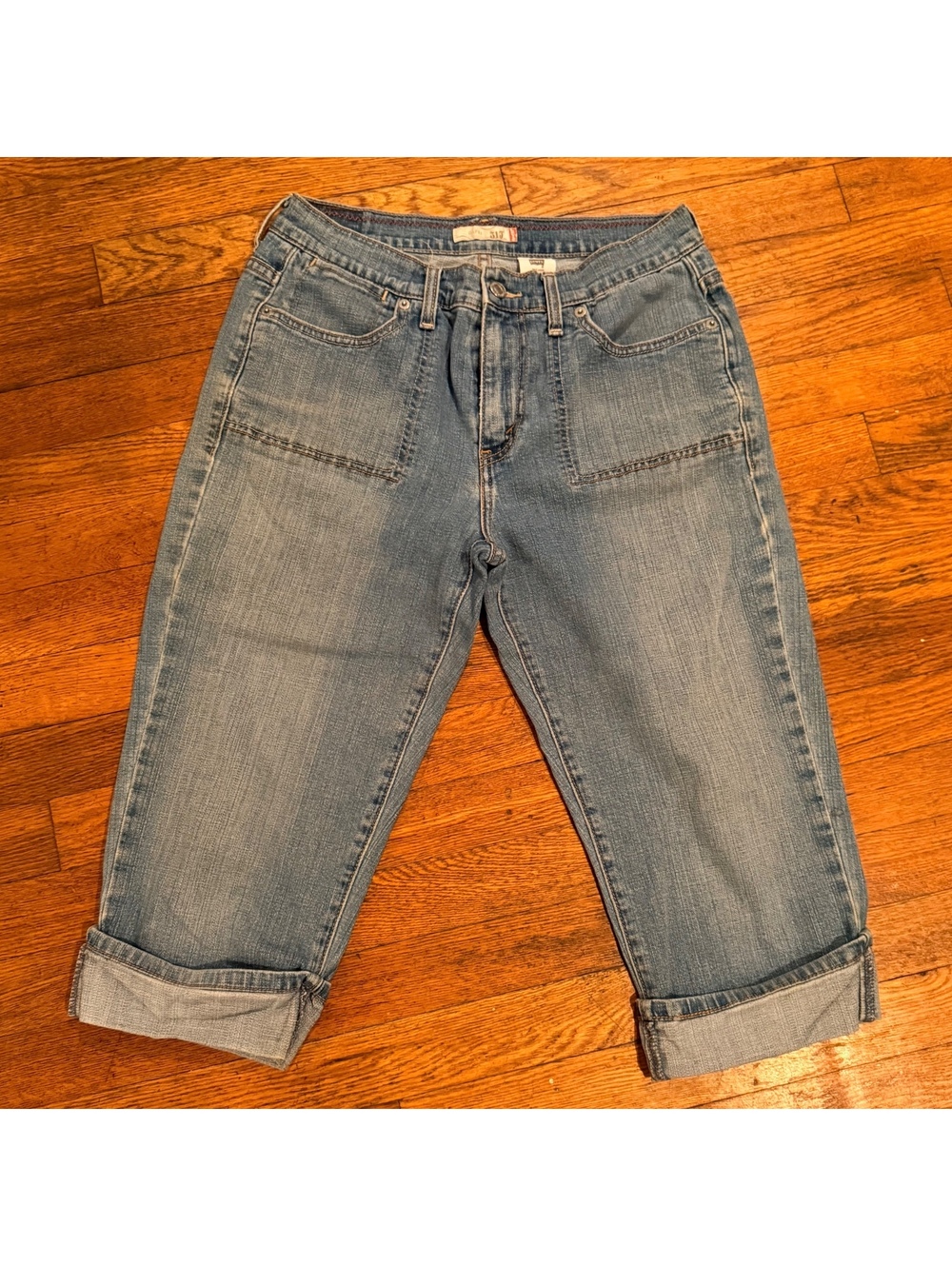 Levi's 515 Capri Jeans Size 8 Light Wash Stretch Denim